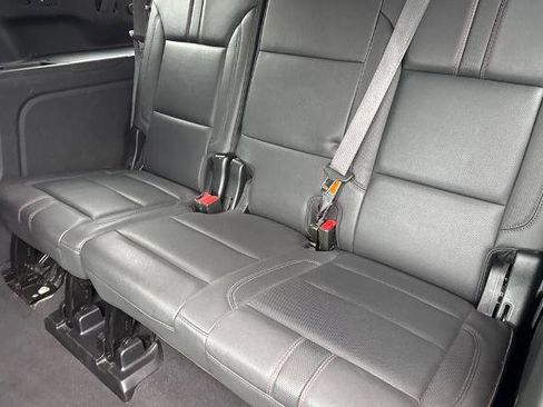 Used 2024 Chevrolet Suburban RST RWD image 24
