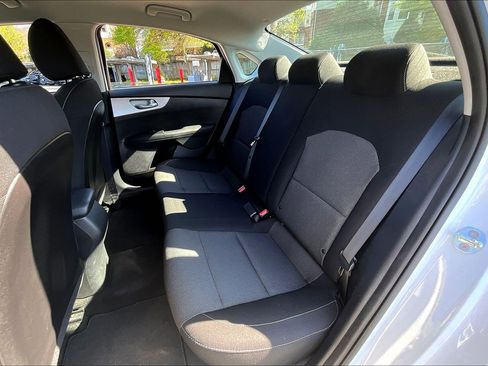 Used 2023 Kia Forte LXS w/ LXS Technology Package FWD image 23