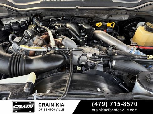 Used 2019 Ford F250 Platinum w/ Platinum Ultimate Package AWD/4WD image 32