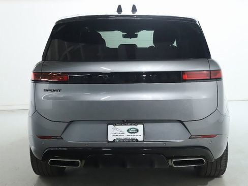 Used 2024 Land Rover Range Rover Sport Dynamic SE image 7