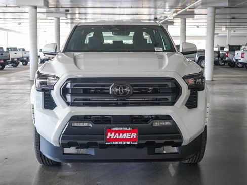 New 2026 Toyota Tacoma SR5 AWD/4WD image 2