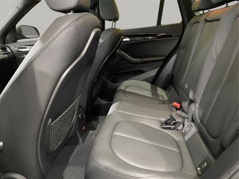 Used 2019 BMW X1 sDrive28i image 12