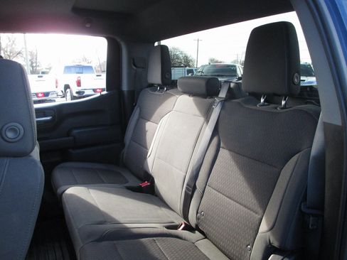 Used 2019 Chevrolet Silverado 1500 LT image 16