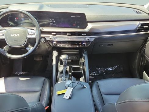 Used 2024 Kia Telluride S w/ S Sunroof Package FWD image 11