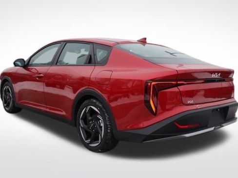 Certified 2025 Kia K4 EX image 7