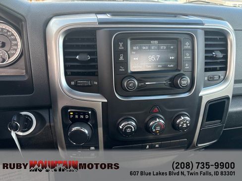 Used 2019 RAM 1500 Classic SLT image 14