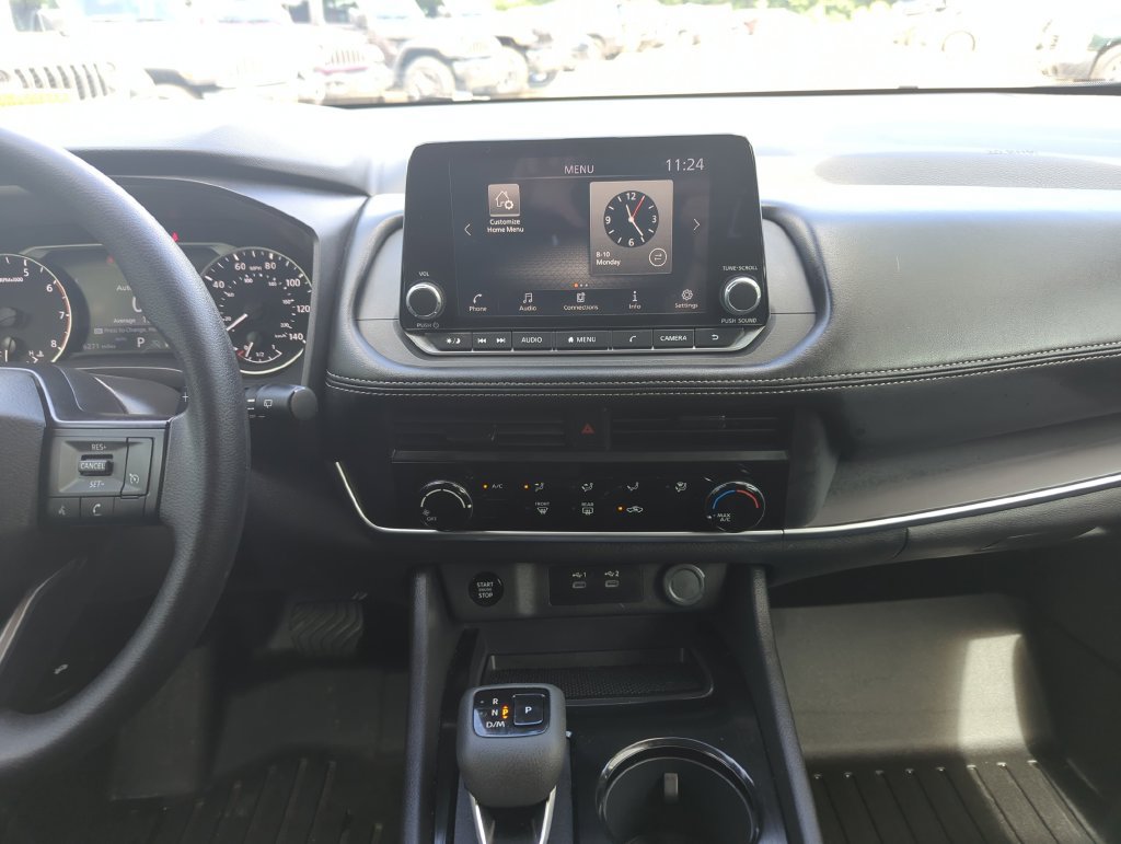 Used 2026 Nissan Rogue S AWD/4WD image 22