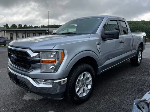 Used 2022 Ford F150 XLT w/ Bed Utility Package AWD/4WD image 5