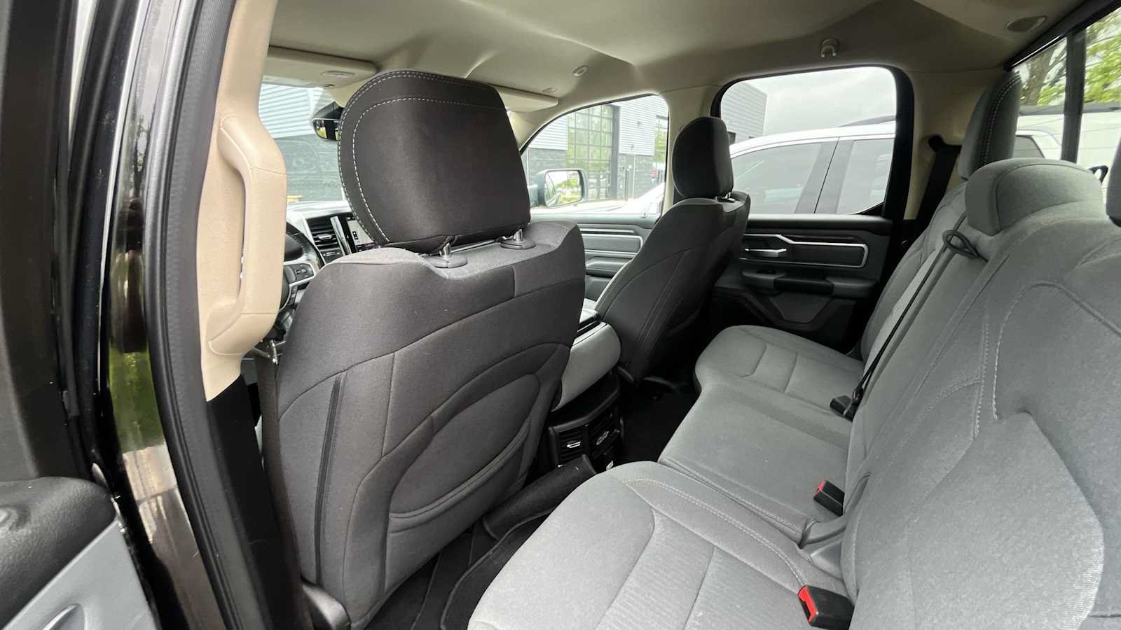 Used 2020 RAM 1500 Big Horn AWD/4WD image 12