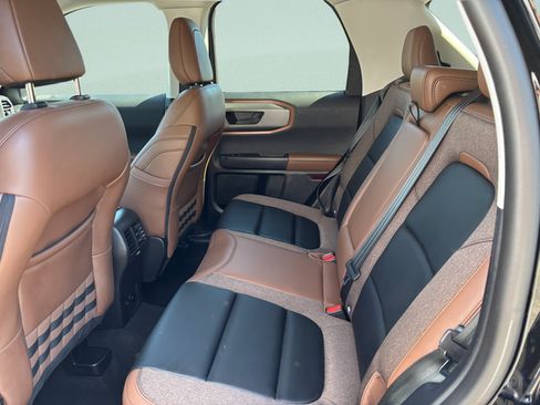 Used 2025 Ford Bronco Sport Outer Banks w/ Outer Banks Tech Package+ AWD/4WD image 5