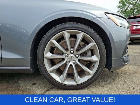 Used 2021 Volvo S60 T6 Momentum w/ Protection Package Premier AWD/4WD image 9