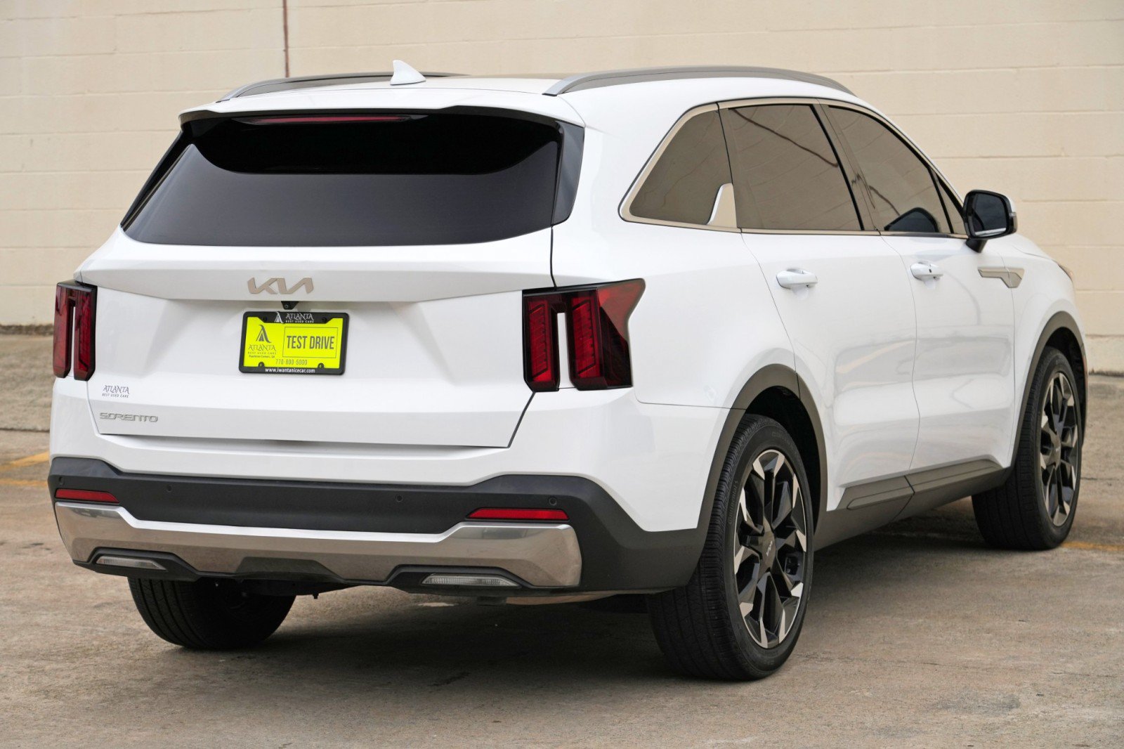 Used 2025 Kia Sorento EX w/ Panoramic Sunroof Package FWD image 55