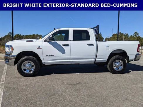 Certified 2022 RAM 2500 Tradesman w/ Chrome Appearance Group image 5
