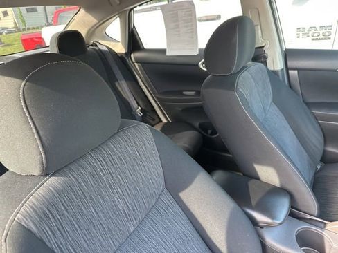 Used 2014 Nissan Sentra SV FWD image 13