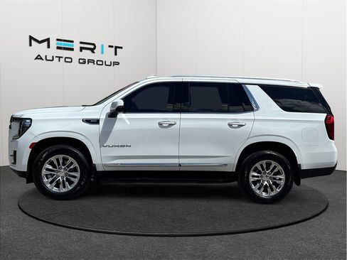 Used 2022 GMC Yukon SLT w/ SLT Premium Package RWD image 5