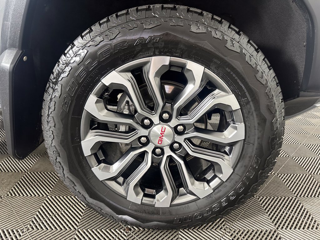 Used 2026 GMC Canyon Denali AWD/4WD image 32