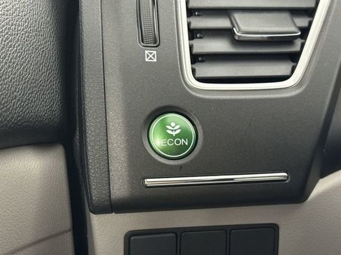Used 2015 Honda Civic LX image 18
