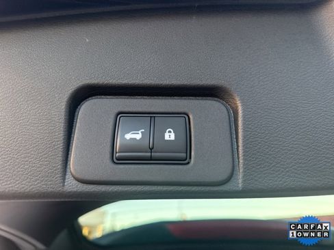 Used 2023 Nissan Rogue Platinum w/ Platinum Premium Package image 32