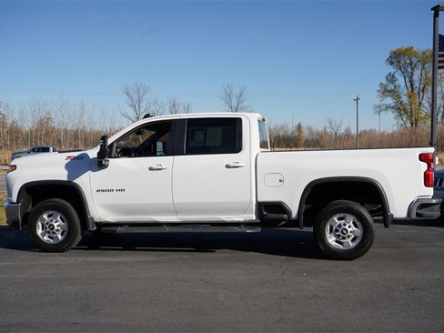 Used 2021 Chevrolet Silverado 2500 LT w/ Convenience Package image 6