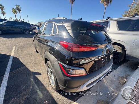 Used 2023 Hyundai Kona SEL FWD image 5
