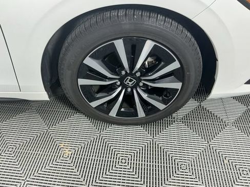 Certified 2023 Honda Civic EX-L image 38