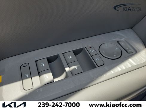 New 2027 Kia Seltos S AWD/4WD image 21