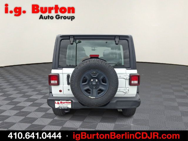 Used 2024 Jeep Wrangler Unlimited Sport AWD/4WD image 5