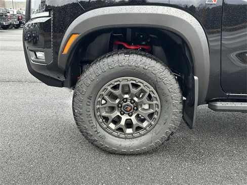 New 2026 Nissan Frontier PRO-4X w/ Pro-4x Convenience Package image 12