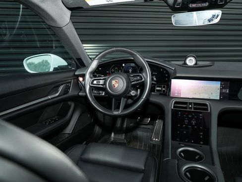 Certified 2025 Porsche Taycan 4S AWD/4WD image 30