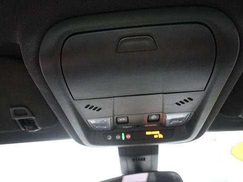 Used 2023 Chevrolet Equinox RS w/ RS Leather Package FWD image 12