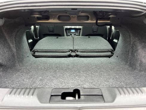 Used 2019 Ford Mustang Coupe image 30