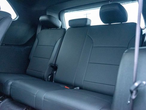 Used 2025 Buick Enclave Preferred image 30