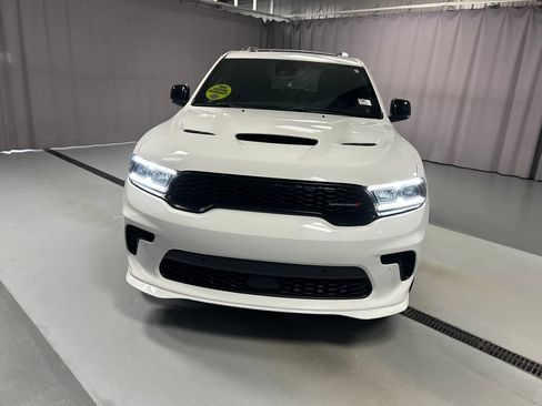 Used 2025 Dodge Durango GT AWD/4WD image 2