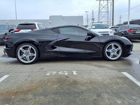 Used 2025 Chevrolet Corvette Stingray Preferred Cpe w/ 2LT image 23