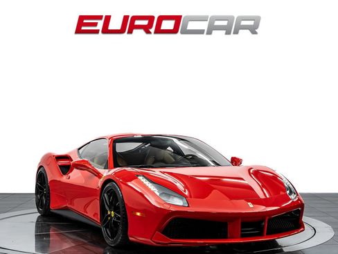 Used 2019 Ferrari 488 GTB RWD image 7