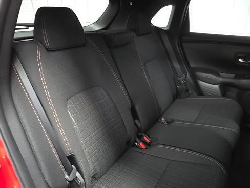 Used 2024 Honda HR-V Sport image 16