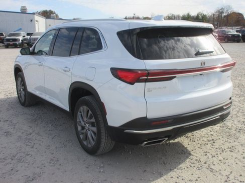 New 2026 Buick Enclave Preferred image 8