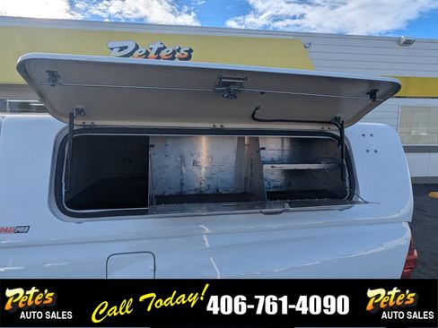 Used 2013 Toyota Tacoma 2WD Regular Cab image 11