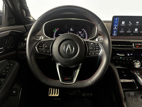 Used 2025 Acura MDX A-Spec image 25