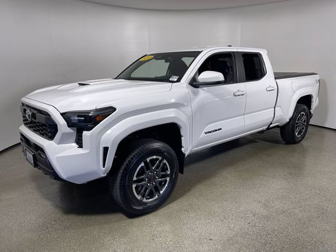 Certified 2024 Toyota Tacoma TRD Sport RWD image 7