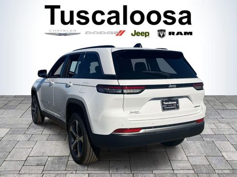 New 2026 Jeep Grand Cherokee Limited RWD image 5