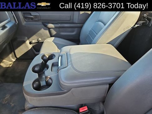 Used 2015 RAM 2500 Tradesman RWD image 22
