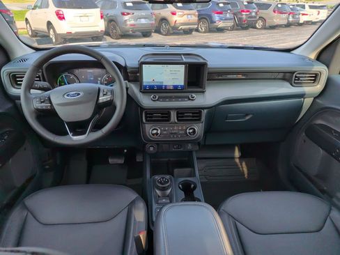 Certified 2024 Ford Maverick Lariat w/ Black Appearance Package FWD image 2