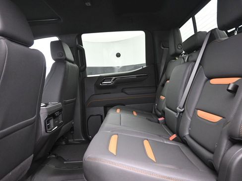 New 2026 GMC Sierra 1500 AT4 w/ AT4 Premium Package image 10