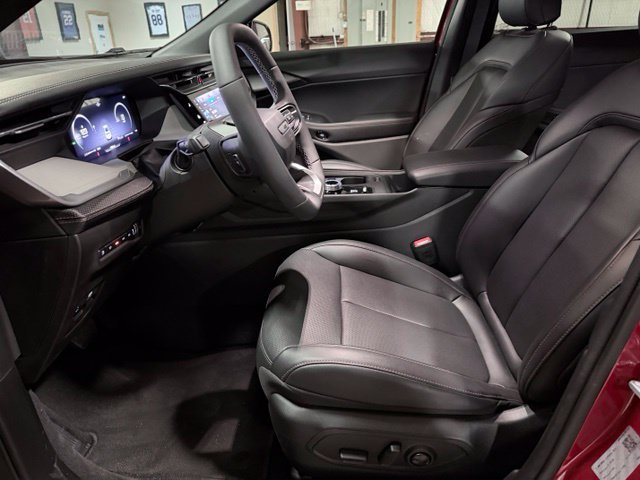 Used 2026 Jeep Cherokee Limited AWD/4WD image 12