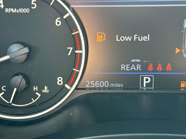 Used 2023 Nissan Altima 2.5 SV FWD image 32