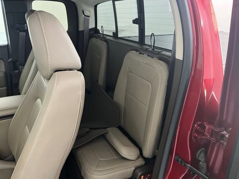 Used 2017 GMC Canyon SLT w/ Driver Alert Package AWD/4WD image 19