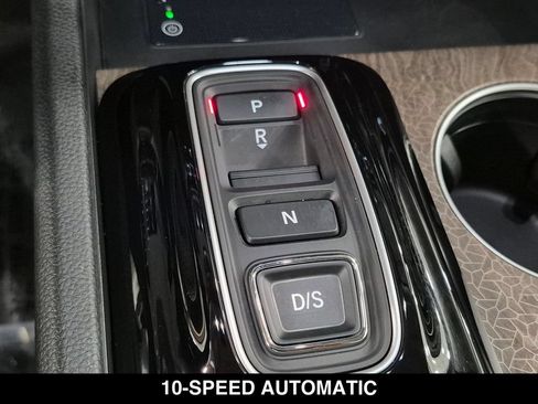 Used 2026 Honda Pilot Elite image 7