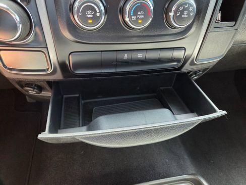 Certified 2022 RAM 1500 Classic SLT RWD image 25
