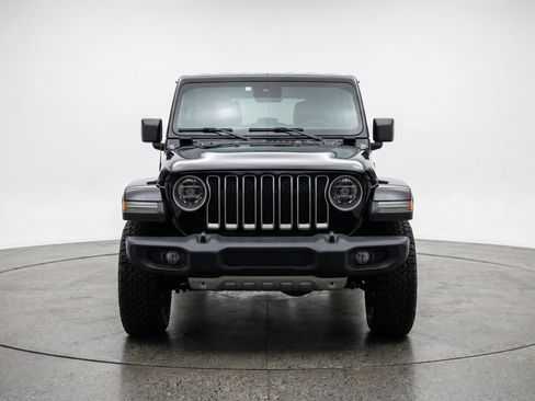 Used 2025 Jeep Wrangler Unlimited Sport AWD/4WD image 2